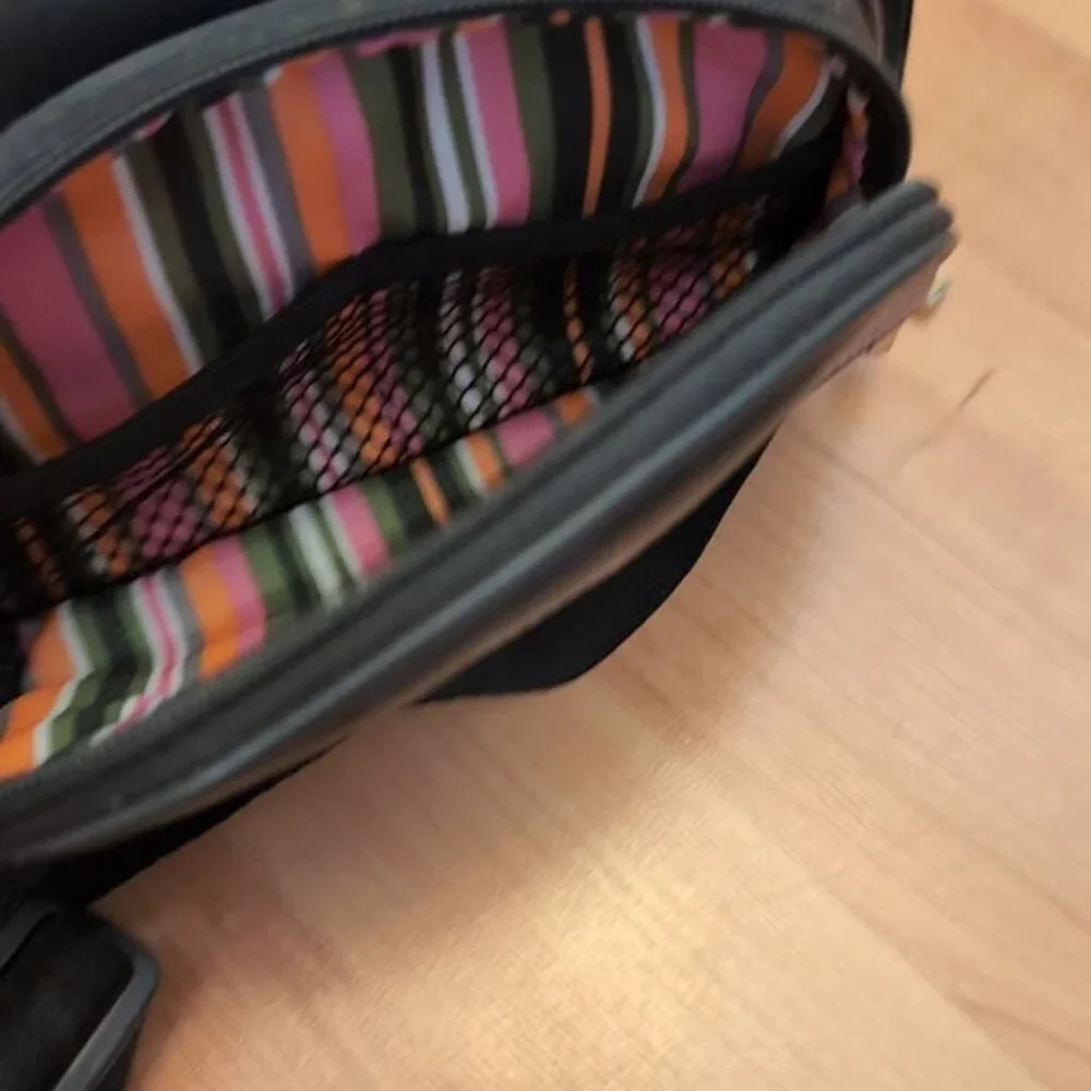 Wenger Black / Pink Camera Bag